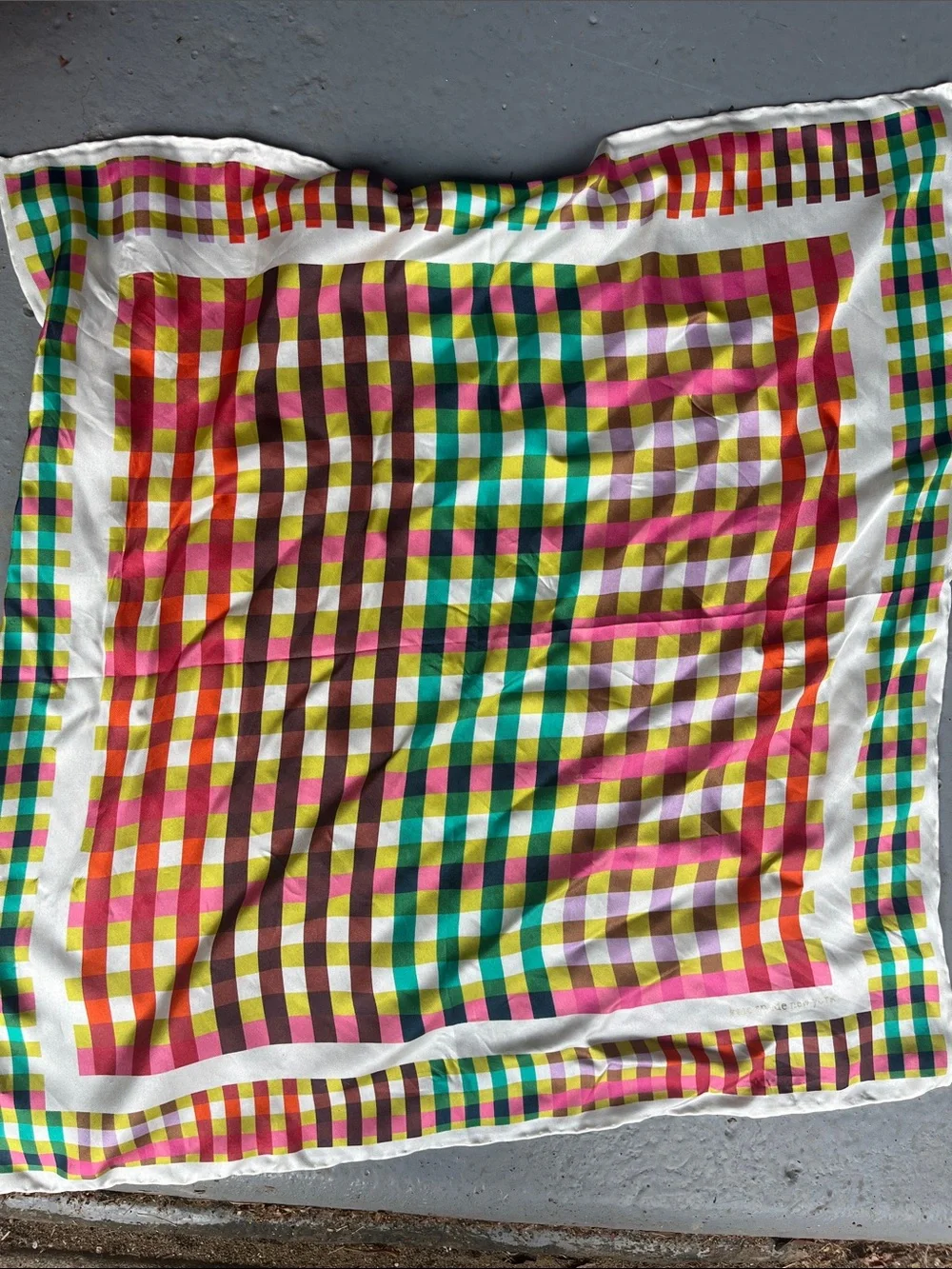 Kate Spade silk Multicolor Checkered Party Tablecloth - White Trim